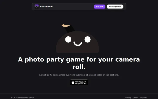 Photobomb – cards against humanity but for your camera roll